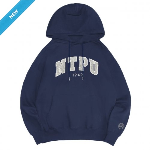 【2025新品上市】NTPU立體毛巾繡落肩帽T_經典藍 【2025新品上市】NTPU立體毛巾繡落肩帽T_經典藍